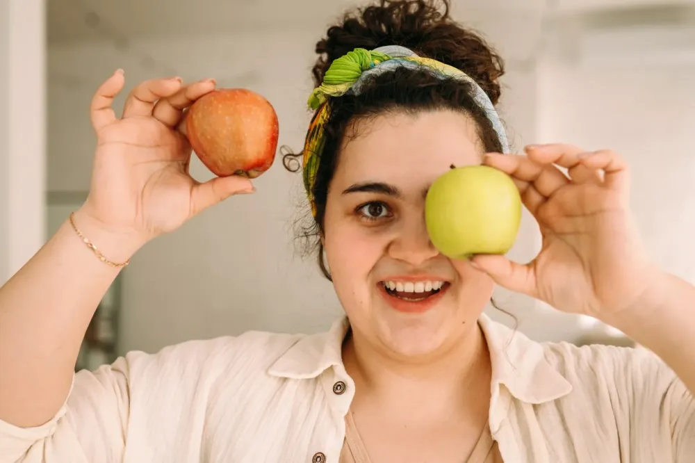 femme - pommes